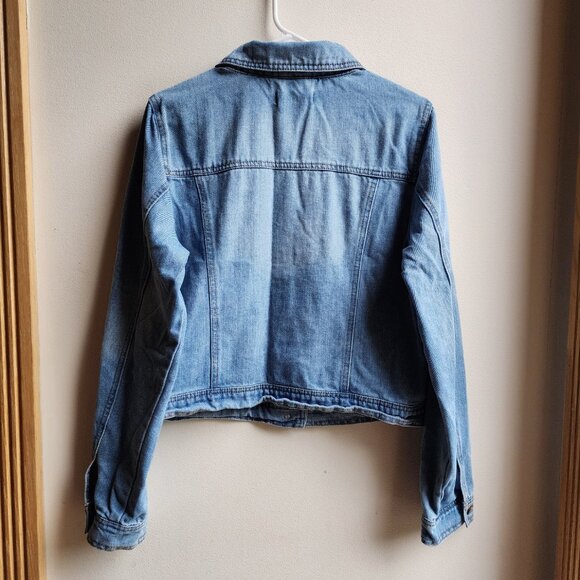 Ci Sono Light Wash Jean Jacket Size XL - Picture 14 of 16